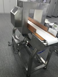 Máquina do detector de metais do produto comestível de correia transportadora em indústrias de transformação alimentar